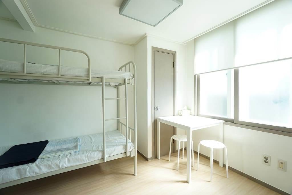 Robin House * Seul