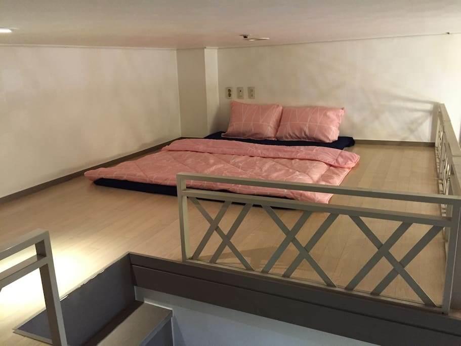 Robin House Apartment *